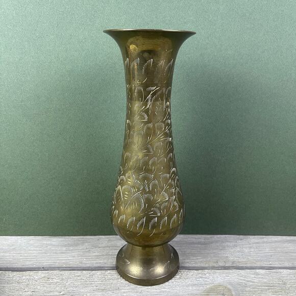 Keep it Brassy - Vintage Etched Brass Vase Fan Design Flared Top Footed 10” - Picture 1 of 9